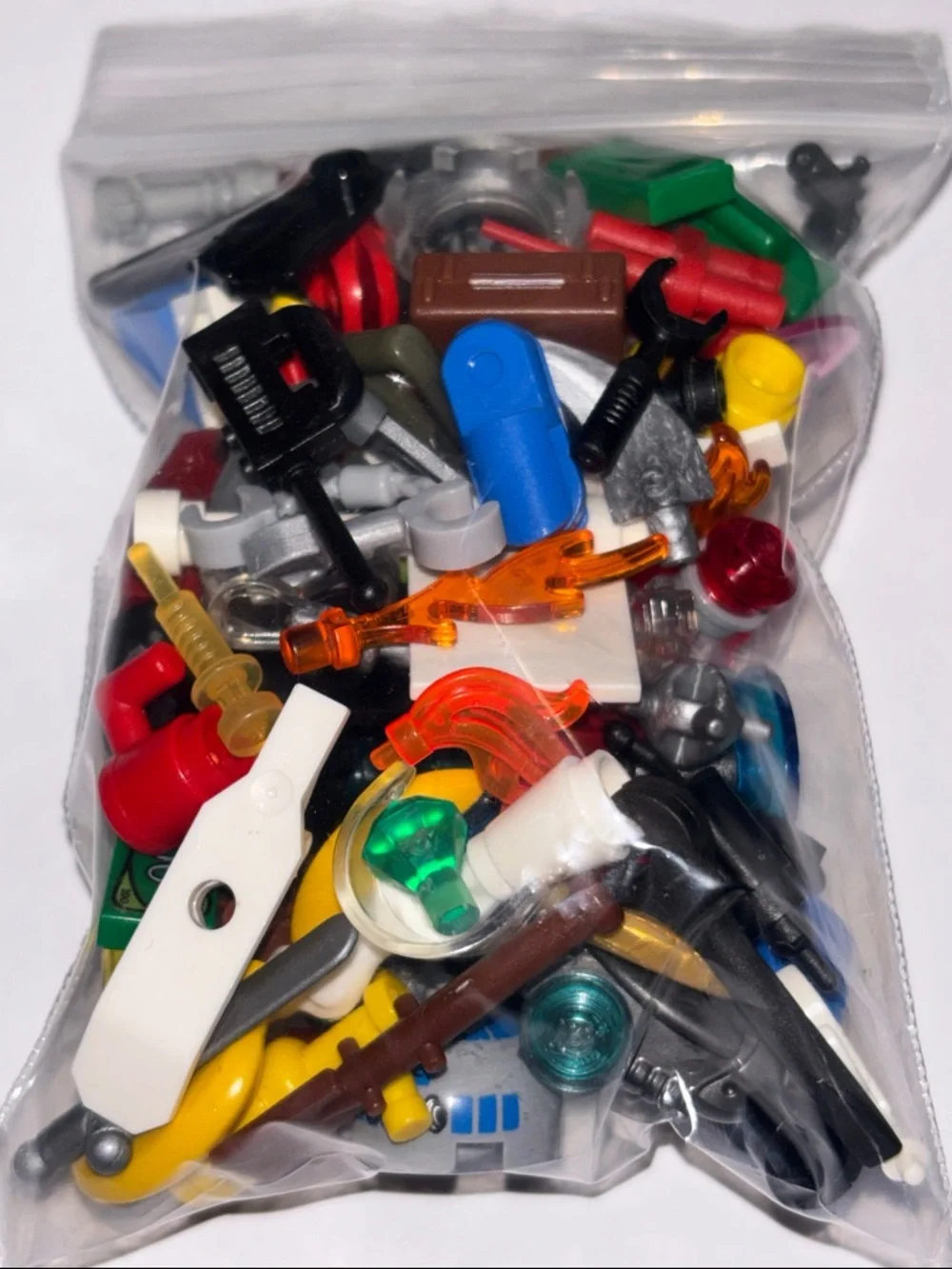 LEGO ACCESSORIES MYSTERY BAG Assorted LEGO MINIFIGS ACCESSORIES - Picture 4 of 4